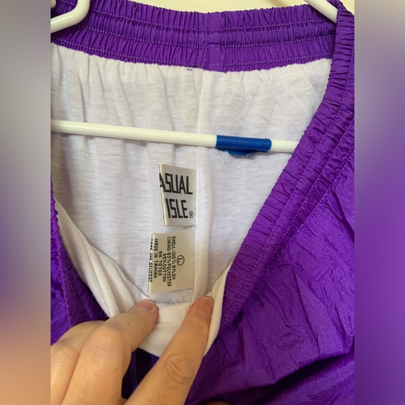 Vintage Casual Isle Track Suit 🌴 - Picture 11 of 16